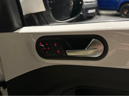 2013 Volkswagen Beetle 1.2 3DR AUTO €9,950 thumbnail