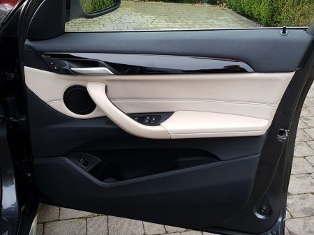 2020 BMW X1 sDrive18i xLine thumbnail