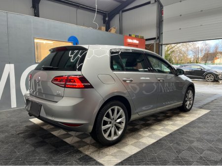 2016 Volkswagen Golf €15950 2016 VOLKSWAGEN GOLF 1.2 TSI CONFORTLINE CONNECT 1.2 AUTOMATIC / CRUISE CONTROL / REVERSE CAMERA €15,950