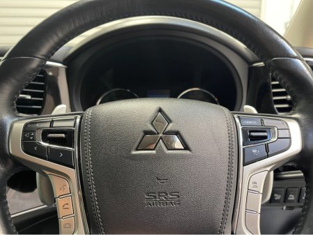 2017 Mitsubishi Outlander (Very Low Kms) HYBRID 2.0 PHEV AUTOMATIC 5DR MODEL  www.bolandscarcentre.ie €18,900 thumbnail