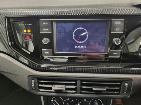 2023 Volkswagen Polo 1.0 TSI 95HP Life €19,975 thumbnail