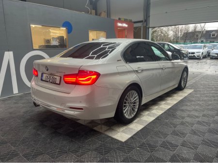 2017 BMW 3 Series €17950! 2017 BMW 330e Luxury Automatic- Heated Leather Seats - Reverse Camera €17,950