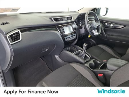 2020 Nissan Qashqai 1.3 PET SE €22,995