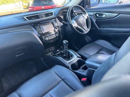 2016 Nissan X-Trail 1.6 DSL SVE 7 SEATER   LEATHER €13,950 thumbnail