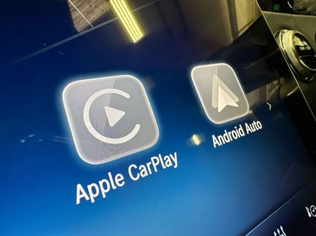 2026 Mercedes-Benz E Class E300 e AMG Edition + PHEV €87,646 thumbnail