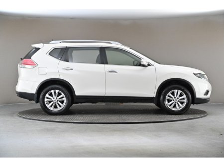 2017 Nissan X-Trail 1.6D XE 6SPD 5SEATS €16,890 thumbnail