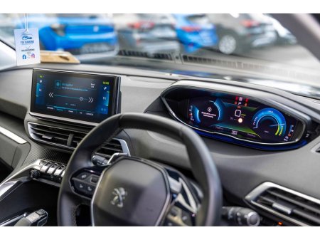 2021 Peugeot 3008 2021 Peugeot 3008 HYBRID2 PHEV 225bhp Allure €24,950 thumbnail