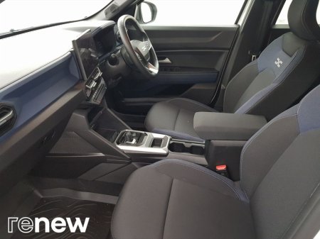 2025 Dacia Duster HEV 140 Journey €29,995 thumbnail