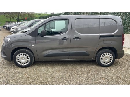 2022 Vauxhall Combo 2000 SPORTIVE TD €14,950