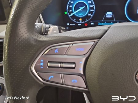 2023 Hyundai Santa Fe 1.6 PHEV 4WD Executive Plus Auto 7Seats €44,475 thumbnail