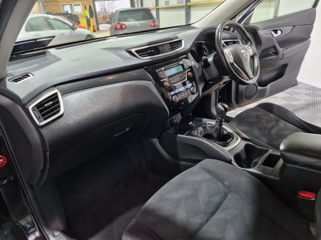 2016 Nissan X-Trail 1.6 DSL SV DP 7 SEAT E E6 4DR €12,950 thumbnail