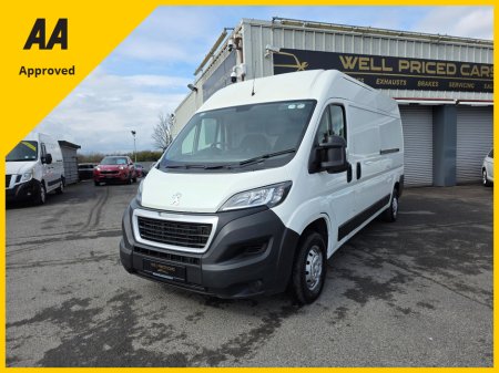 2020 Peugeot Boxer 335 L3 H2 2.2 BLUE HDI 1 140 3DR €12,967