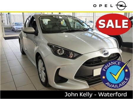 2023 Toyota Yaris HYBRID 1.5 ICON HEV CVT