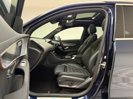 2023 Mercedes-Benz EQC 400 AMG LINE PREMIUM 4MATIC €42,990 thumbnail