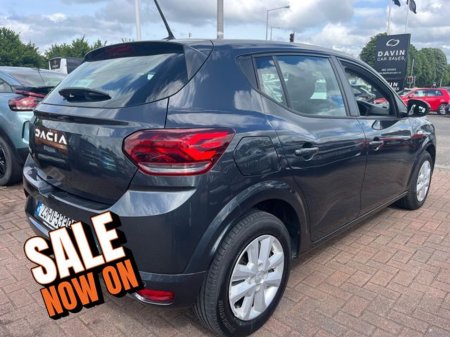2023 Dacia Sandero Expression 1.0lt petrol 5DR €16,990