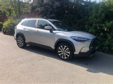 2025 Toyota Corolla CROSS 1.8  LUNA SPORT  SELF CHARGING HYBRID