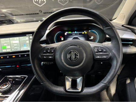 2024 MG 5 MG5 LONG RANGE - 5DR AUTO IRISH CAR JUST SERVICED IN MG €22,950 thumbnail