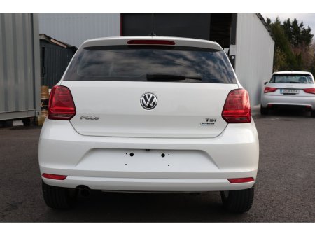 2014 Volkswagen Polo  €9,999