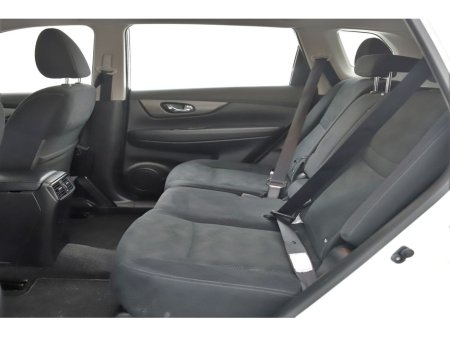 2017 Nissan X-Trail 1.6D XE 6SPD 5SEATS €16,890 thumbnail