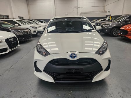 2020 Toyota Yaris Hybrid €17,950