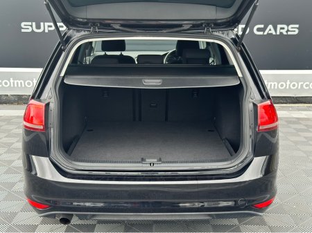 2015 Volkswagen Golf Estate €10,900 thumbnail