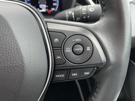 2024 Toyota Corolla Tourer Estate Hybrid - Luna Edition - 1.8 Automatic - EUR 180 Road Tax - Full Service History // Front Electric Windows // Rear Electric Windows // Electric Mirrors // Apple Carplay // Android Auto €30,895 thumbnail