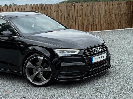2017 Audi A3 2.0TDI 184 S-Tronic quattro S Line €17,999