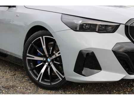 2024 BMW 5 Series 520i M SPORT PRO AUTO*Pro and Tech Pack* €58,950