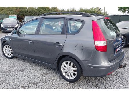 2010 Hyundai i30 1.6 CRDI COMFORT ISG 5DR €2,999