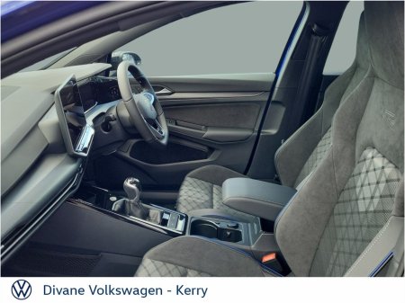 2026 Volkswagen Golf R LINE 1.5 PETROL BLACK STYLE €44,900