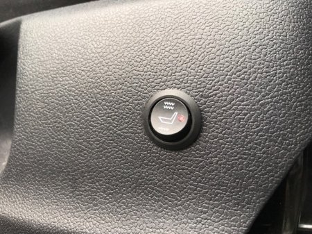 2023 Toyota C-HR HYBRID LUNA - GRANDONS €27,995 thumbnail