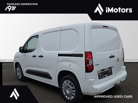 2022 Vauxhall Combo L1H1 2300 SPORTIVE €13,900