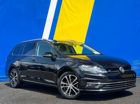 2020 Volkswagen Golf 2.0 TDI *HUGE SPEC AUTO* // 360 SURROUND PARKING SENSORS // APPLE CARPLAY/ANDROID AUTO // DUAL ZONE CLIMATE CONTROL €21,900