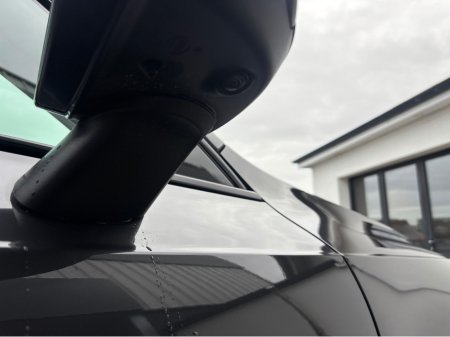 2023 Volvo XC90 RECHARGE T8 ULTIMATE DARK AWD €67,900 thumbnail