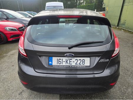 2016 Ford Fiesta MCA ZETEC 1.5 75PS M5 4DR 5DR €9,295