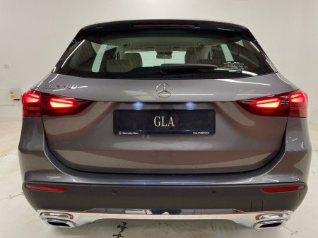 2026 Mercedes-Benz GLA Class GLA 200 D PROGRESSIVE LINE + | Night Package, Reversing Camera, Keyless Start Function, Reversing Camera €60,082 thumbnail