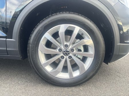 2026 Volkswagen T-Roc EDITION 75 2.0TDI M6F 116HP €40,184 thumbnail