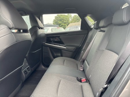 2025 Toyota bZ4X BZ4X SPORT FWD €39,500 thumbnail