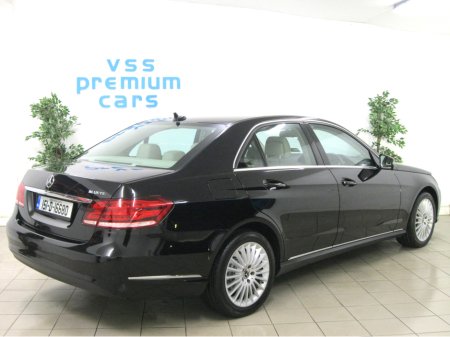 2015 Mercedes-Benz E Class 200 BLUETEC EXCLUSIVE 4DR AUTO €12,795 thumbnail