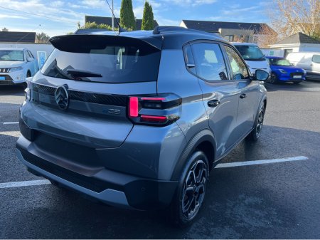 2026 Citroen C3 eMax BEV 320 44kWh 113HP €27,800