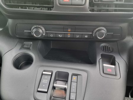 2026 Opel Combo Electric | Sportive | 100kw | L1H1 €33,411 thumbnail