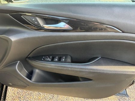 2021 Opel Insignia GRAND MY21-ELITE-1.5 122 PS 122PS DSL 6SPEED 5 €17,950 thumbnail