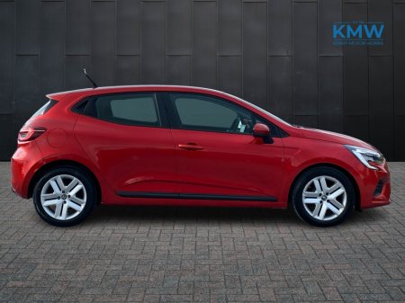 2022 Renault Clio Dynamique TCE 90 €15,500