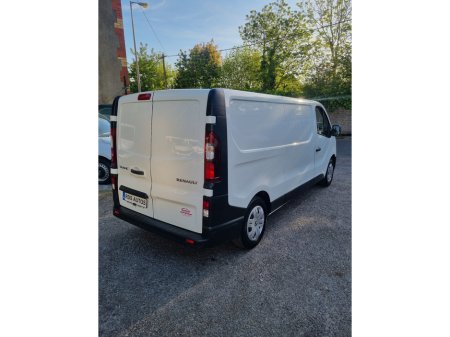 2021 Renault Trafic LL30 ENERGY DCI 120 BUSINESS P €17,000
