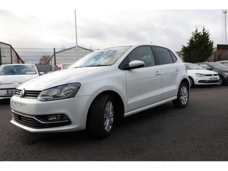 2014 Volkswagen Polo  €9,999