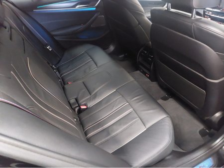 2021 BMW 5 Series 212 545 XDRIVE M SPORT PRO (MASSIVE SPEC )VISIBILITY PACKAGE WITH LASER LIGHTS  - DRIVER ASSIST PROF PACK- PARK ASSIST PROF PACK-  TECH PLUS PACKAGE - HEADS UP- HARMON KARDON - ACTIVE CRUISE CONTROL thumbnail