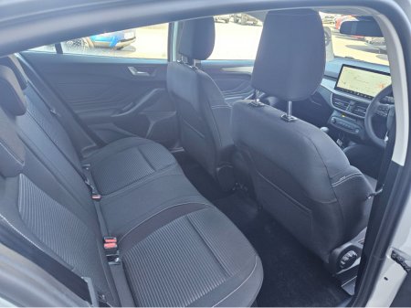 2025 Ford Focus TITANIUM 5DR 1.0T 125 MHE €29,000 thumbnail