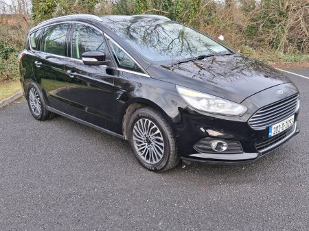 2020 Ford S-Max  €25,999