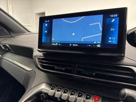 2023 Peugeot 5008 1.5HDI ALLURE AUTO *WARRANTY 2028* €70 P/W ON PCP €38,995 thumbnail