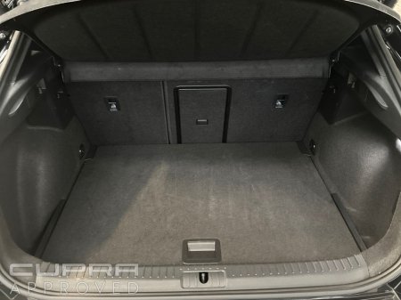 2025 Cupra Formentor *AUTO* 1.5 eTSI 150hp DSG €42,995 thumbnail